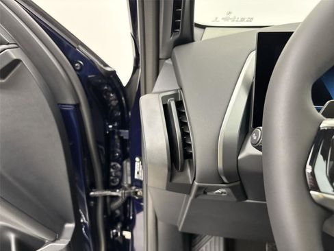 New 2026 BMW X3 xDrive30 w/ Convenience Package image 31