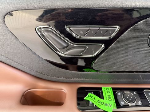 New 2026 Lincoln Aviator Reserve RWD image 11