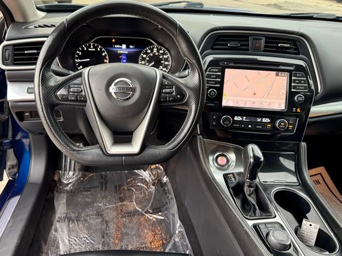 Used 2020 Nissan Maxima 3.5 SV w/ Floor Mat Group image 4