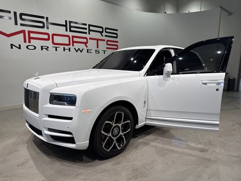 Used 2020 Rolls-Royce Cullinan image 24