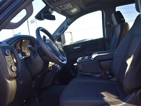 New 2026 Chevrolet Silverado 2500 Custom w/ Custom Value Package image 25