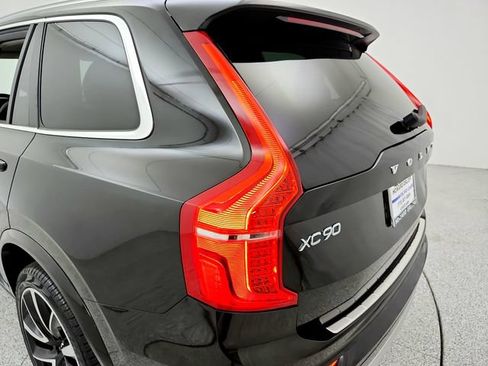 Used 2021 Volvo XC90 T6 Momentum w/ Advanced Package AWD/4WD image 30