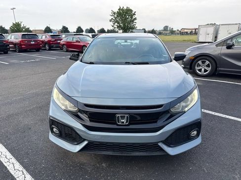 Used 2017 Honda Civic EX image 2