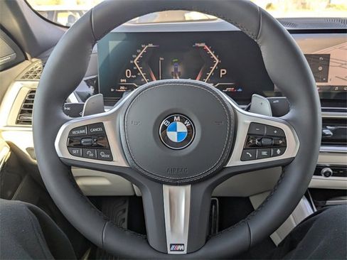 New 2026 BMW X6 xDrive40i w/ Premium Package image 30