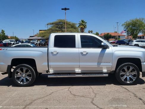 Used 2018 Chevrolet Silverado 1500 LT w/ All Star Edition AWD/4WD image 12