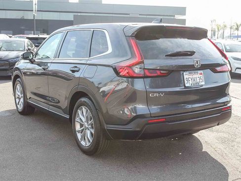 Used 2023 Honda CR-V EX image 7