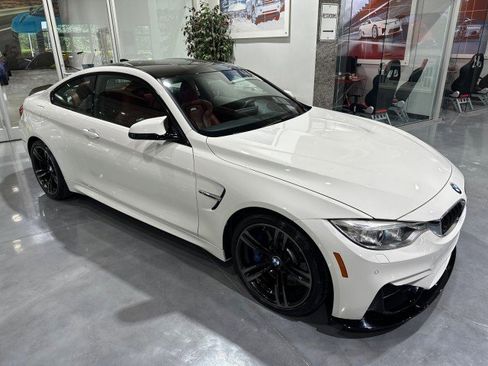 Used 2015 BMW M4 Coupe RWD image 11
