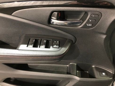Used 2018 Honda Ridgeline Black Edition image 15