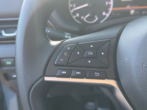 New 2025 Nissan Sentra SV image 18