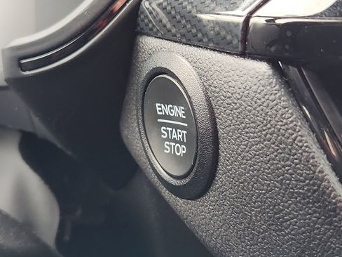 Used 2025 Ford Escape ST-Line image 28