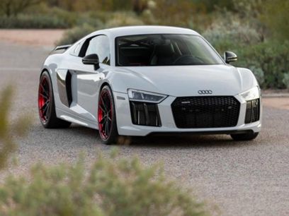 Used 2017 Audi R8 V10 plus
