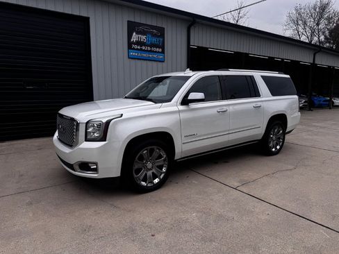 Used 2016 GMC Yukon XL Denali w/ Open Road Package image 1