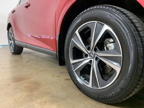 Used 2024 Lexus RX 350 Premium w/ Convenience Package image 6