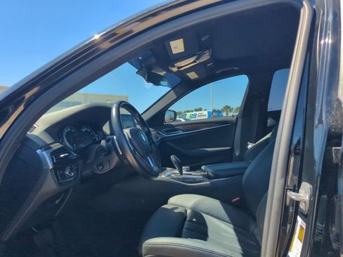 Used 2018 BMW 530i image 14