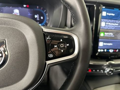 Used 2025 Volvo XC60 B5 Plus w/ Protection Package Premier image 16