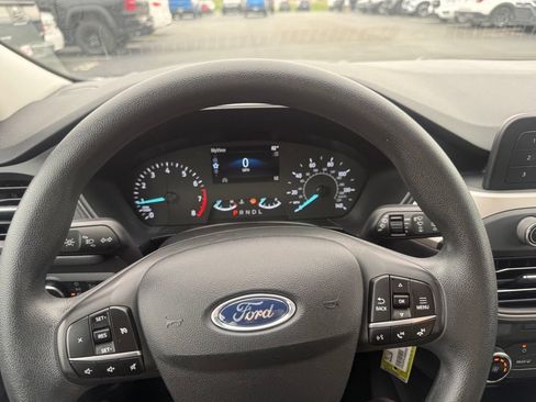 Used 2022 Ford Escape S FWD image 19