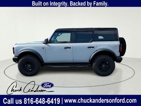 New 2026 Ford Bronco Badlands AWD/4WD image 4