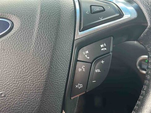Used 2021 Ford Edge SEL FWD image 22