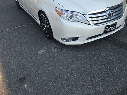 Used 2011 Toyota Avalon Limited