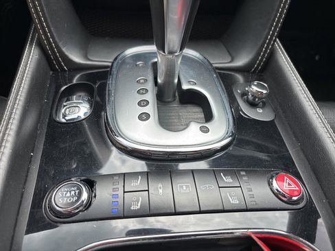 Used 2014 Bentley Flying Spur W12 image 17