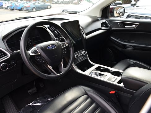 Used 2024 Ford Edge SEL image 14