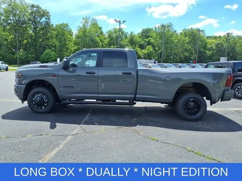 New 2026 RAM 3500 Big Horn AWD/4WD image 4