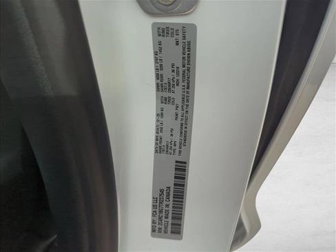 New 2026 Chrysler Pacifica Select FWD image 18