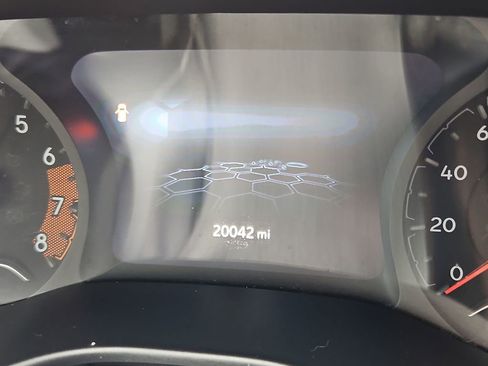 Used 2024 Jeep Compass Sport image 10