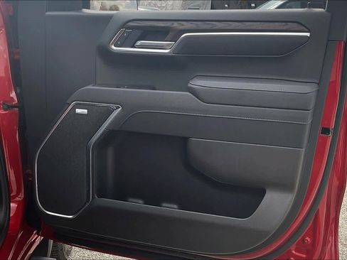 Certified 2026 GMC Sierra 1500 SLT image 42