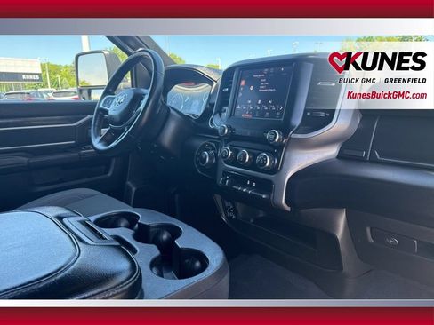 Used 2024 RAM 2500 Big Horn w/ Bed Utility Group AWD/4WD image 38