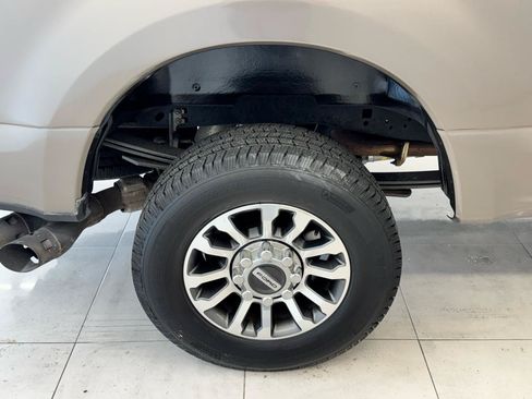 Used 2020 Ford F250 Lariat w/ Lariat Value Package AWD/4WD image 42