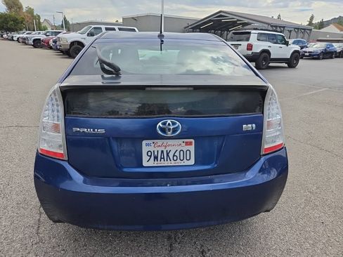 Used 2011 Toyota Prius Two FWD image 4