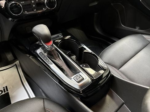 Used 2025 Chevrolet Trax RS w/ Driver Confidence Package image 24