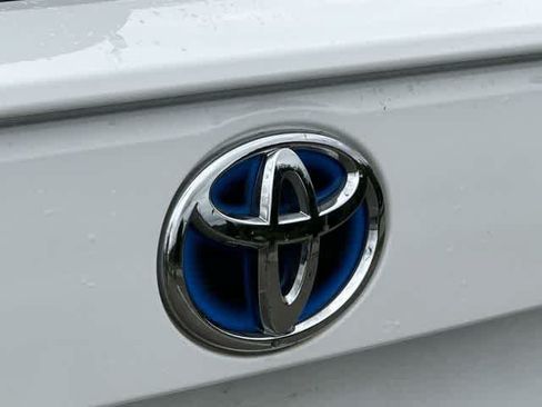 Used 2021 Toyota RAV4 XLE w/ Convenience Package AWD/4WD image 18