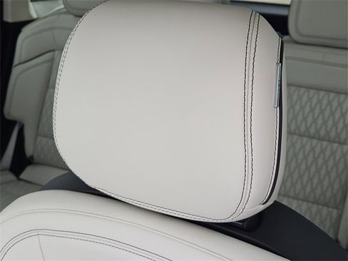 New 2026 Lincoln Nautilus Black Label image 14