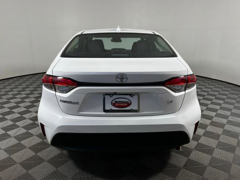 Certified 2025 Toyota Corolla LE image 6