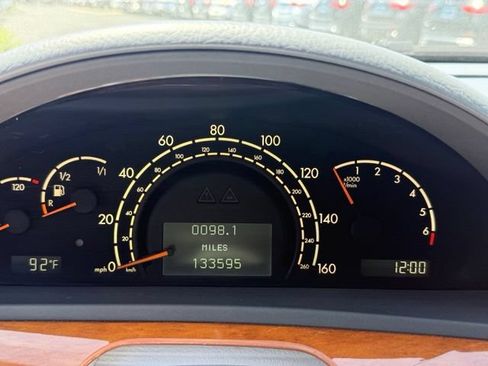 Used 2000 Mercedes-Benz S 430 image 16