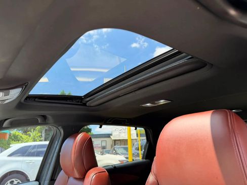 Used 2017 MAZDA CX-9 Signature AWD/4WD image 16