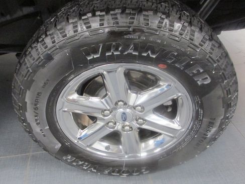 Used 2025 Ford F150 XLT w/ Equipment Group 301A Standard image 13