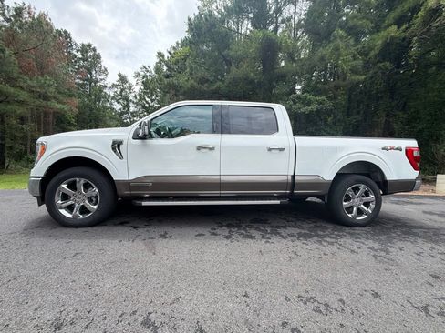 Used 2022 Ford F150 Lariat AWD/4WD image 1