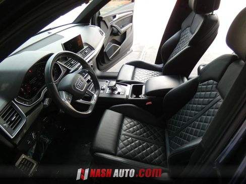 Used 2018 Audi SQ5 Premium Plus w/ S Sport Package AWD/4WD image 50