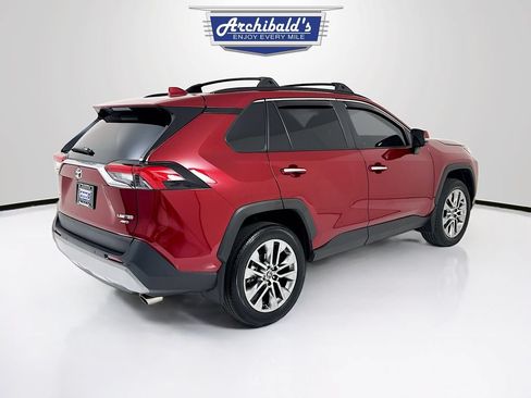 Used 2025 Toyota RAV4 Limited AWD/4WD image 8