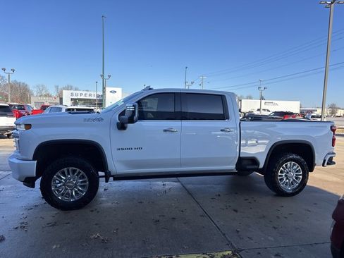 Used 2023 Chevrolet Silverado 3500 High Country w/ Z71 Off-Road Package image 10