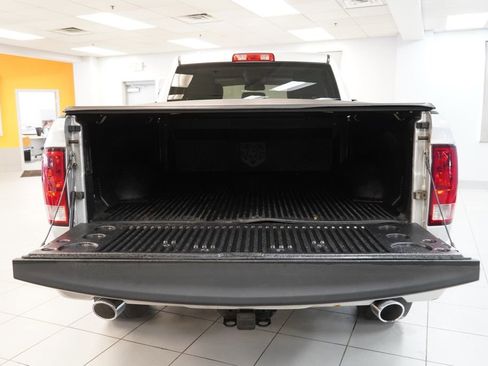 Used 2014 RAM 1500 Express image 9