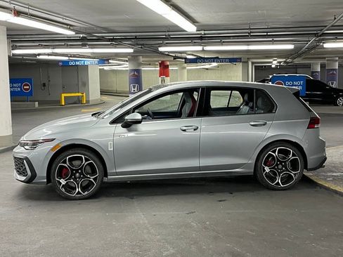 New 2026 Volkswagen GTI Autobahn FWD image 32