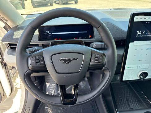 Used 2025 Ford Mustang Mach-E Premium RWD image 14