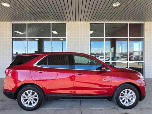 Used 2019 Chevrolet Equinox LT image 6