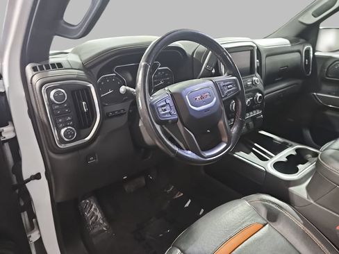 Certified 2022 GMC Sierra 1500 AT4 w/ AT4 Premium Package AWD/4WD image 19