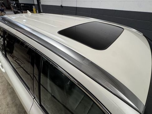 Used 2018 Toyota Highlander XLE image 6