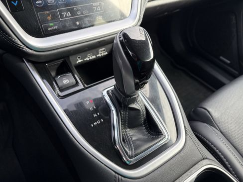 Used 2023 Subaru Outback Limited image 18